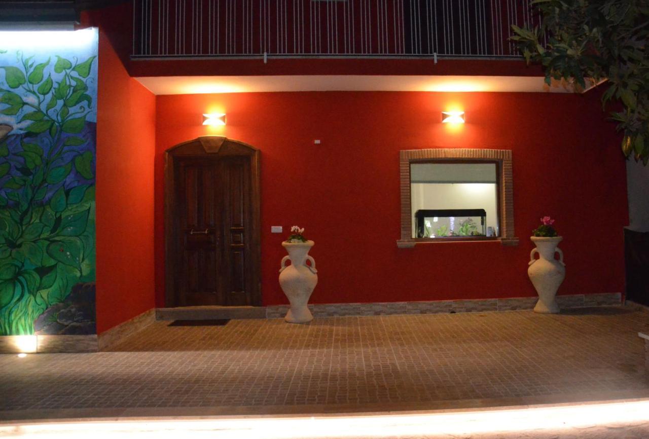 La Tana Delle Lepri Bed & Breakfast Morolo